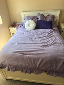 PB Teen Hampton Bedroom set
