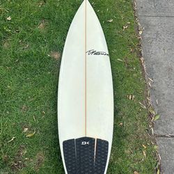 Custom Timmy Patterson surfboard (clean)