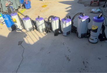 Backpack vacuum