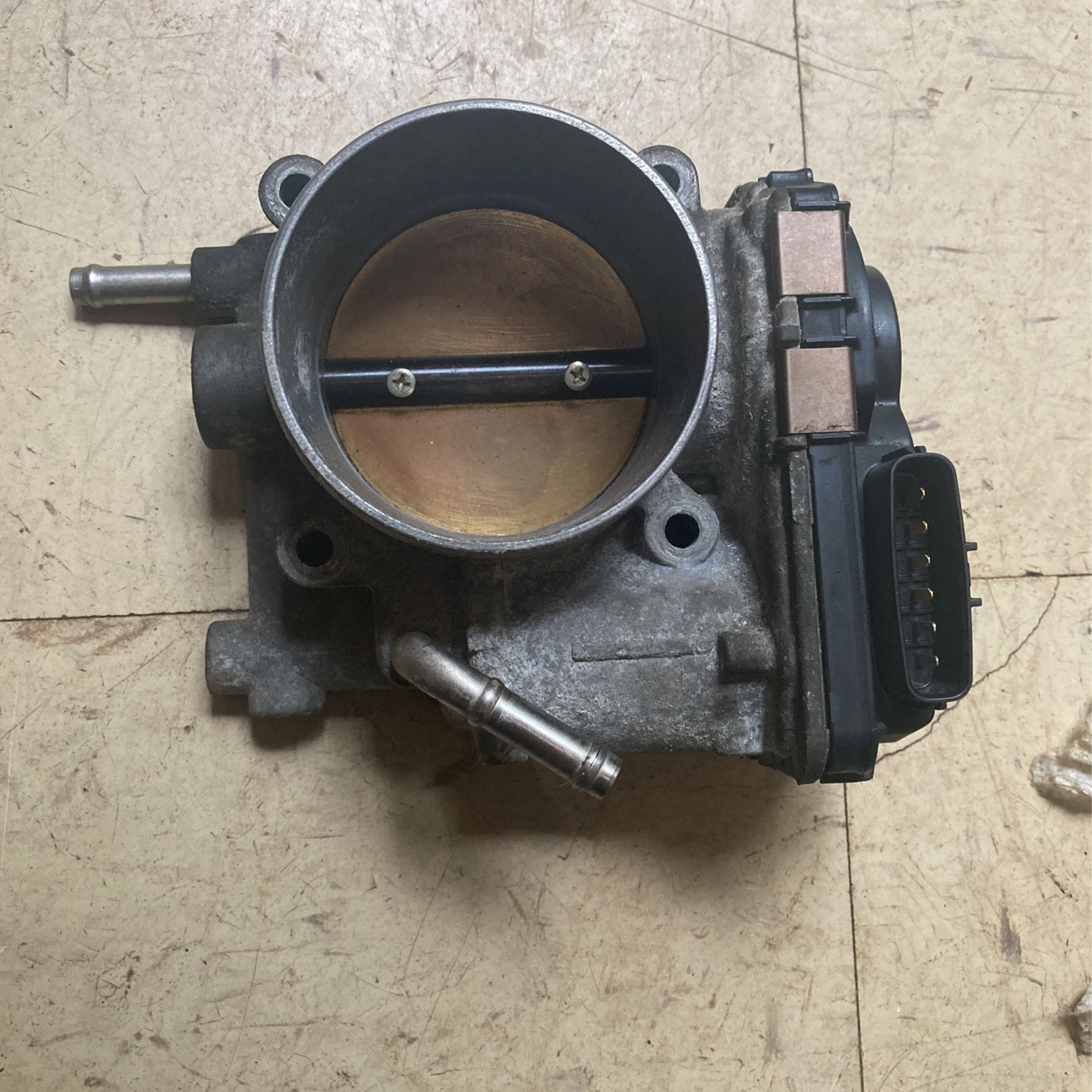 Throttle Body 05-09  H6 Subaru