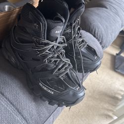 Balenciaga boots 