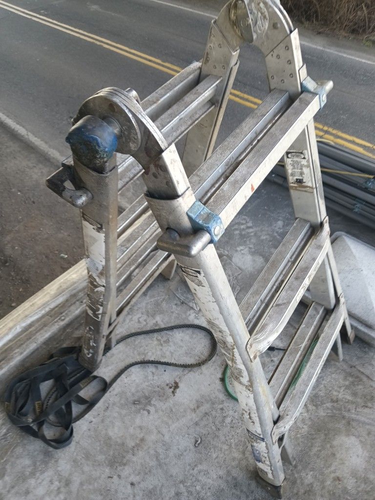 A-frame Extension Ladder