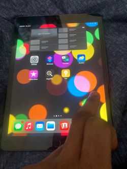 7th gen iPad dark gray