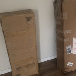 American Girl Dollhouse And Closet Set