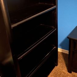 Bookcase 