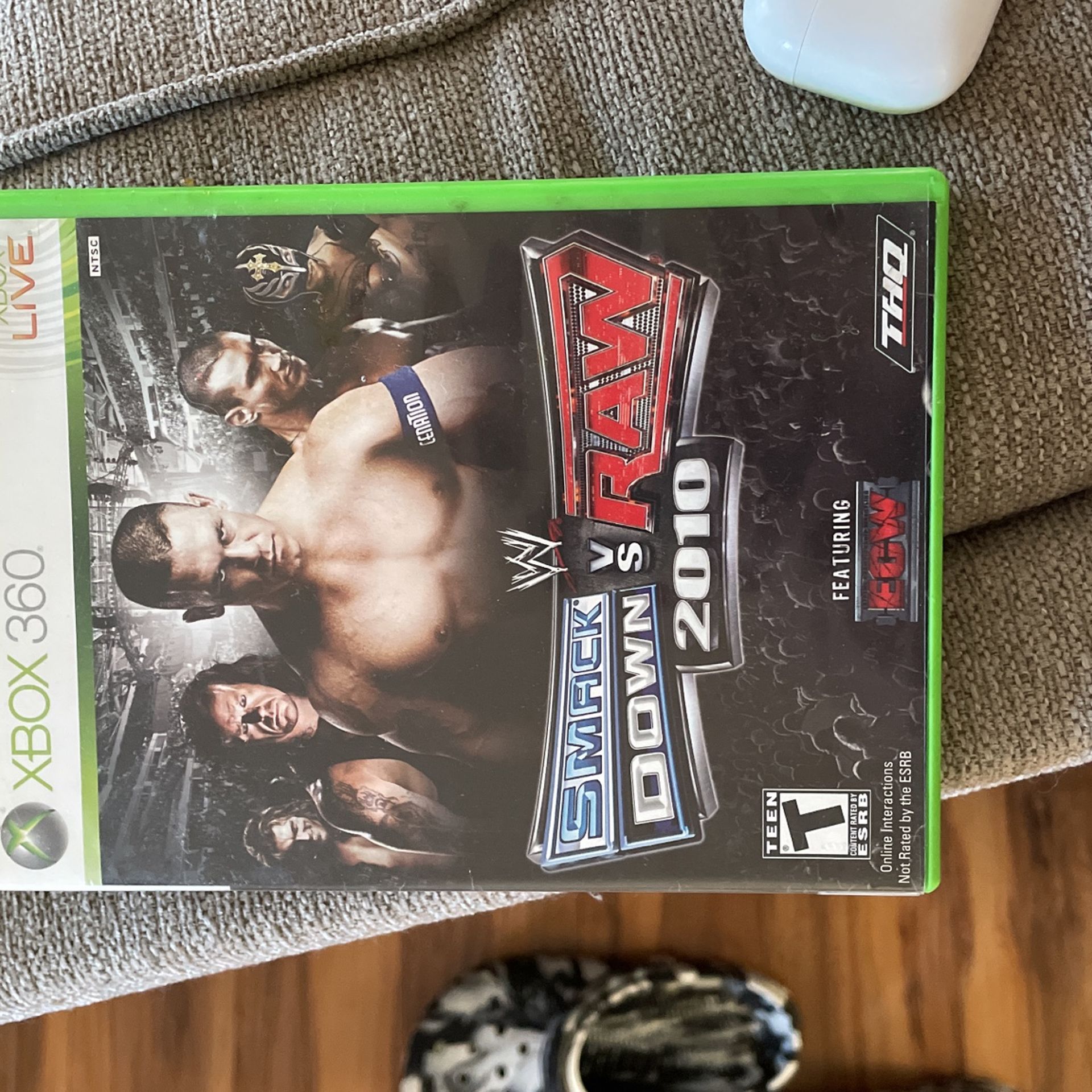 SMACKDOWN VS RAW 2010 (XBOX 360)