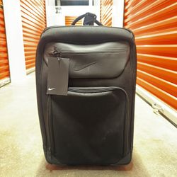Nike Rolling Carry On Bag