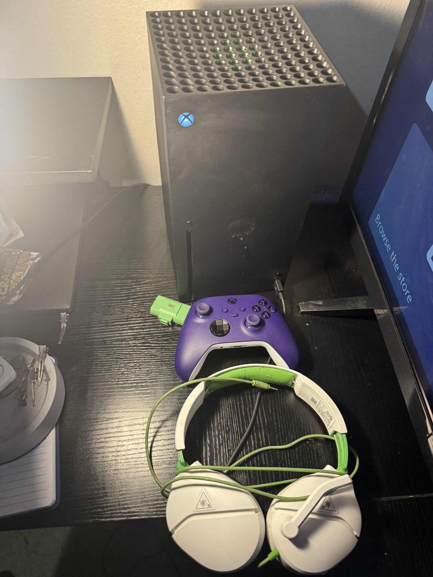Xbox Series X Bundle – Controller, Headset, & Rechargeable Battery Pack