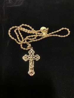 Cadena con crucifijo unisex