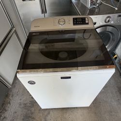 🔥 Maytag Smart Top Load Washer – Like New 🔥