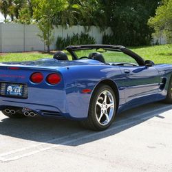 2002 Corvette Convertible  41,000 miles