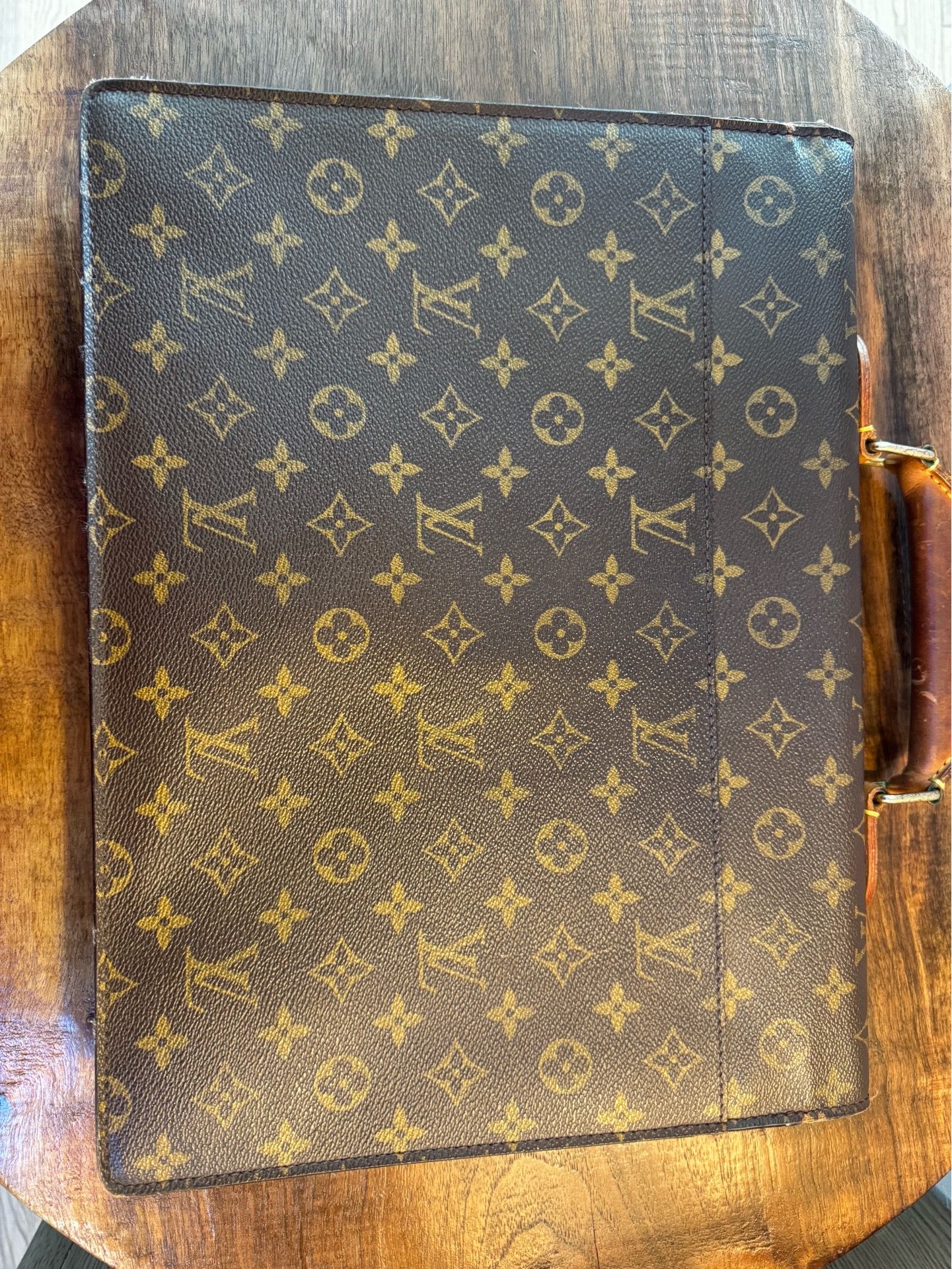 Authentic bags and wallet