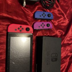Nintendo Switch 