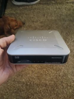 Cisco SD2005 5-Port Gigabit Network Switch