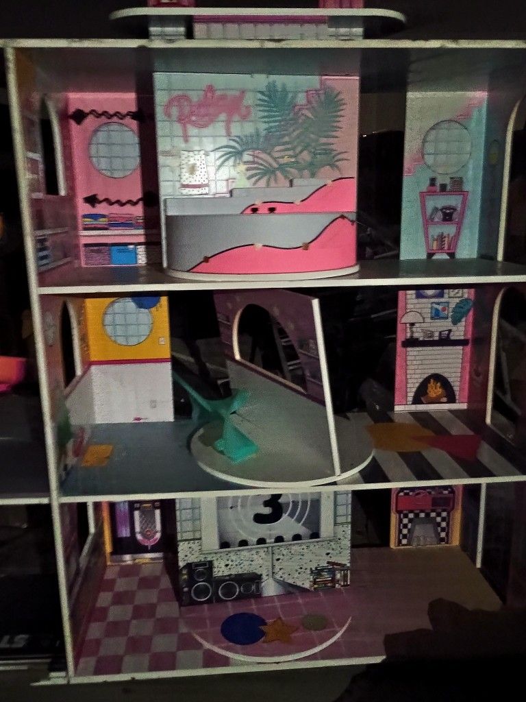 For Foot Doll House LOL 50 Bucks
