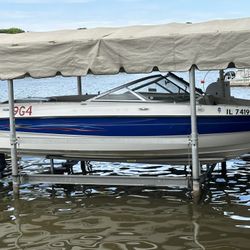 ShoreStation Boat Lift 40108 (4000# Cap. 108" Beam)    