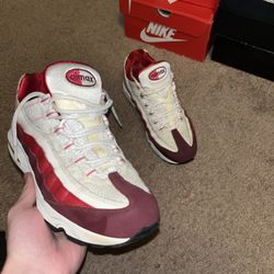 Nike Air max  95 Size WOMEN 9.5/ 2010 GREAT CONDITION