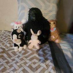 5 Small Stuffed Animals 