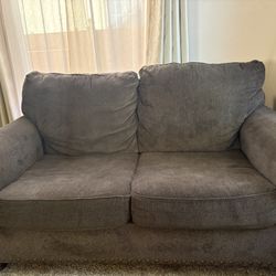 Couch/Sofa