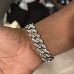 Iced Out Cuban Link Bracelet 