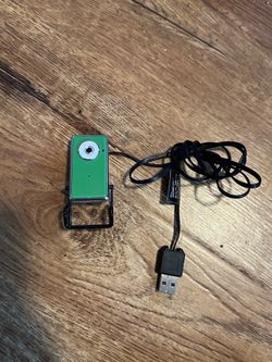 Ativa Mobil IT 1.3 Megapixel Mini Webcam Autofocus & Built-In Microphone Purple