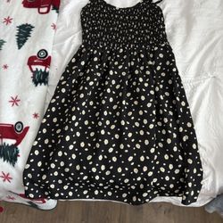 Junior Dresses - Size Small