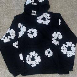 Black L denim tears