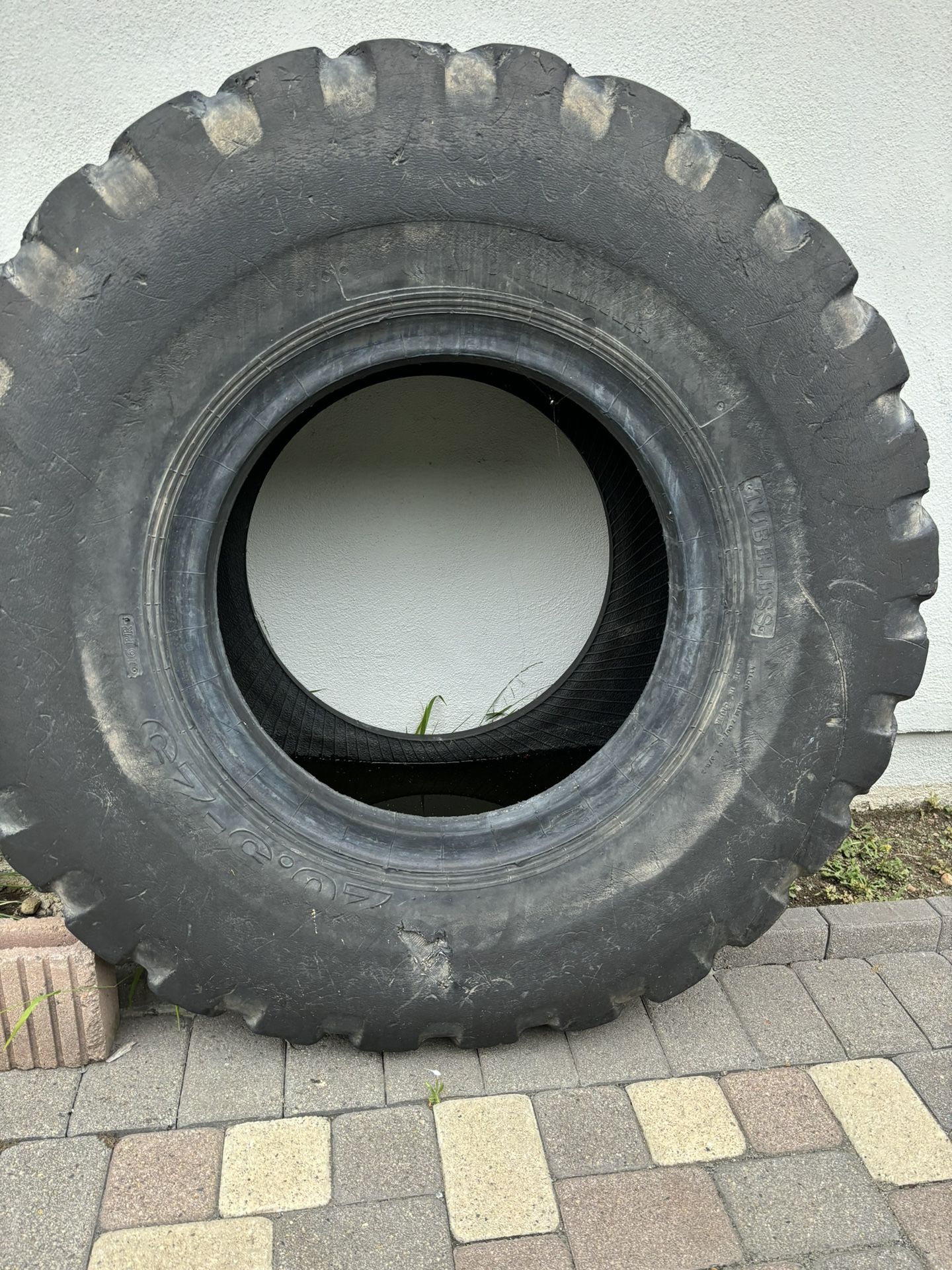 CrossFit tire