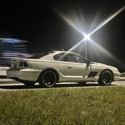 1995 Ford Mustang