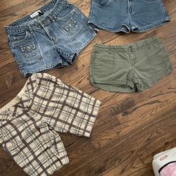 Women’s/teen Shorts Size 5