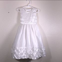 Special Occasion/Formal Girls White Dress