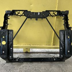 2021-2024 JEEP GRAND CHEROKEE RADIATOR SUPPORT #2