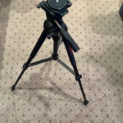 Photo/Video Tripod