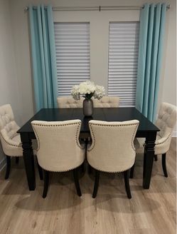 Moving sale - must pick up…Dining room set