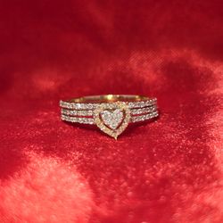 10k Yellow Gold Diamond Heart Shaped Ring 0.50 ctw