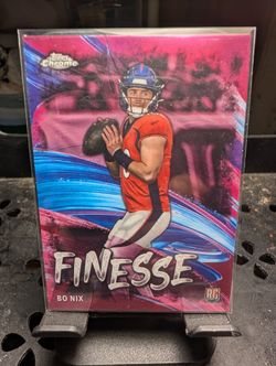 2024 Topps Chrome - Finesse Bo Nix #F-4 Pink Refractor (RC)
