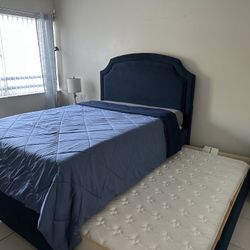 Full bed with a pull-out twin trundle bed.