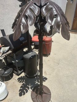 Outdoor Palm Lamp