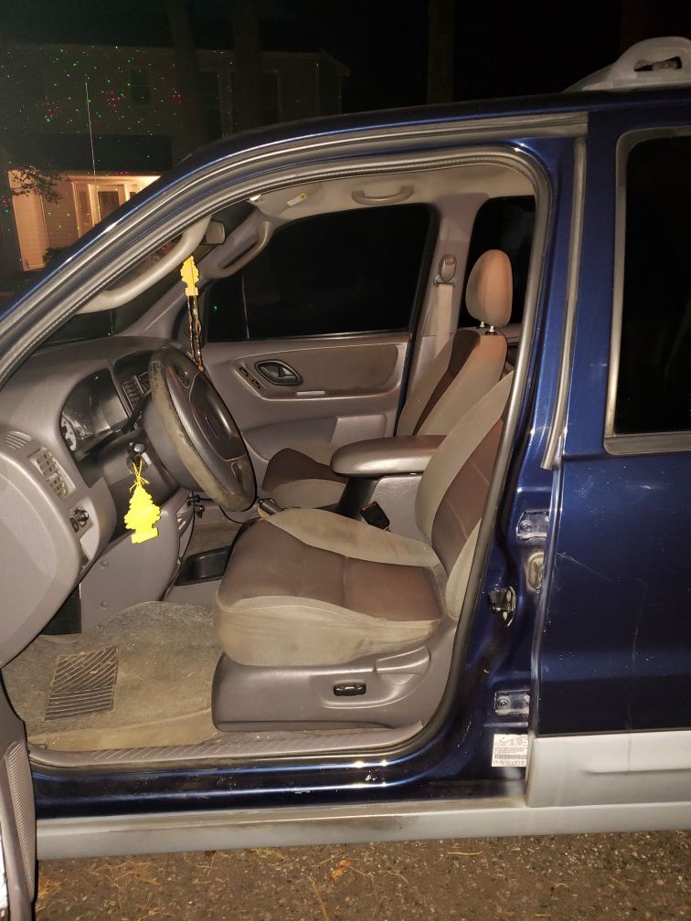 2002 Ford Escape