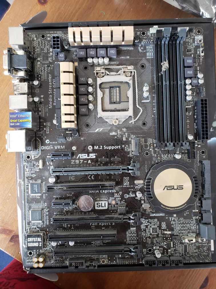 Computer Parts: Motherboards, CPU, Graphic Card