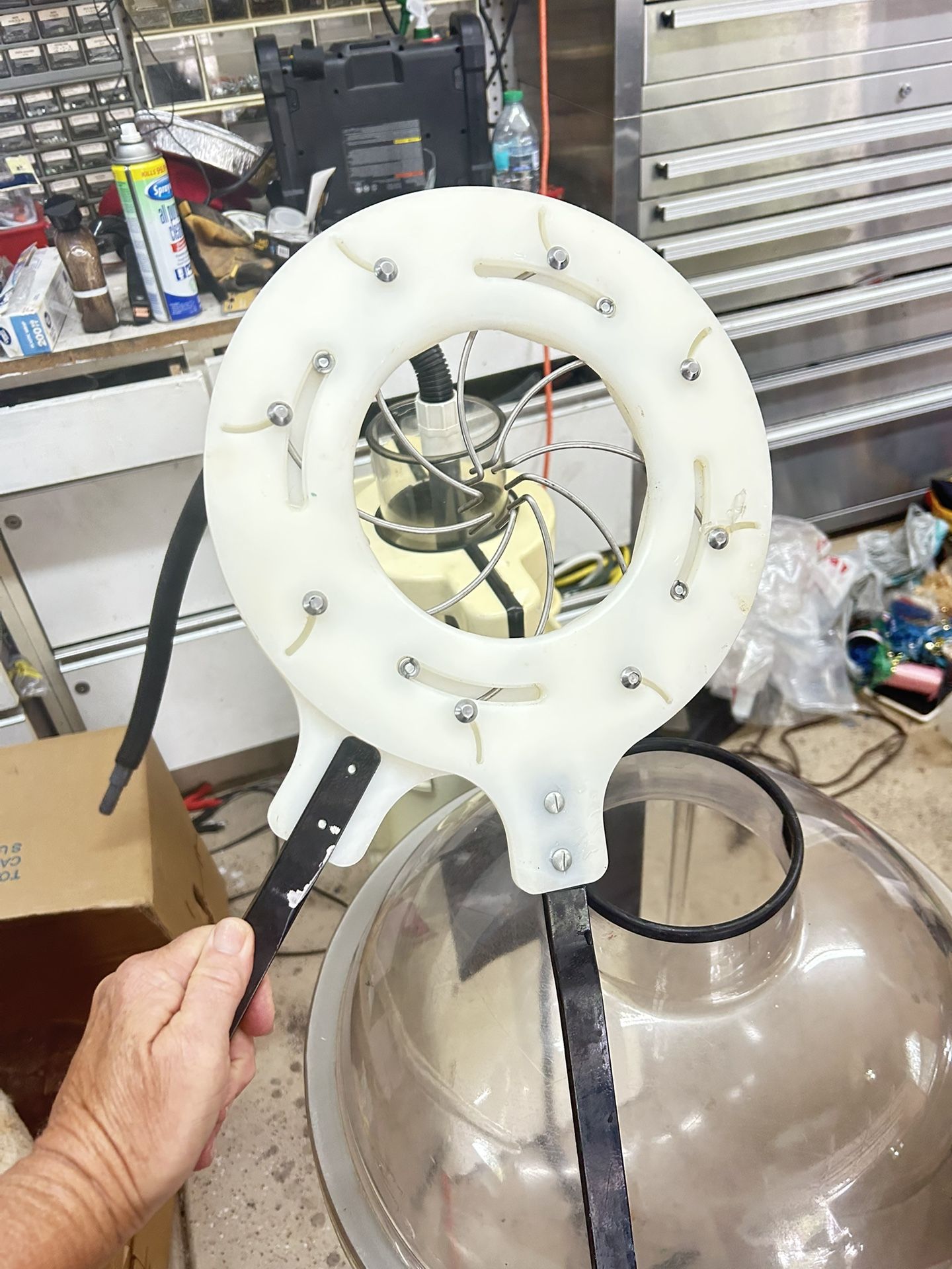 balloon stuffing machine