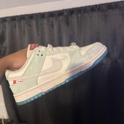 Dunks Men’s 6.5 Women’s 8