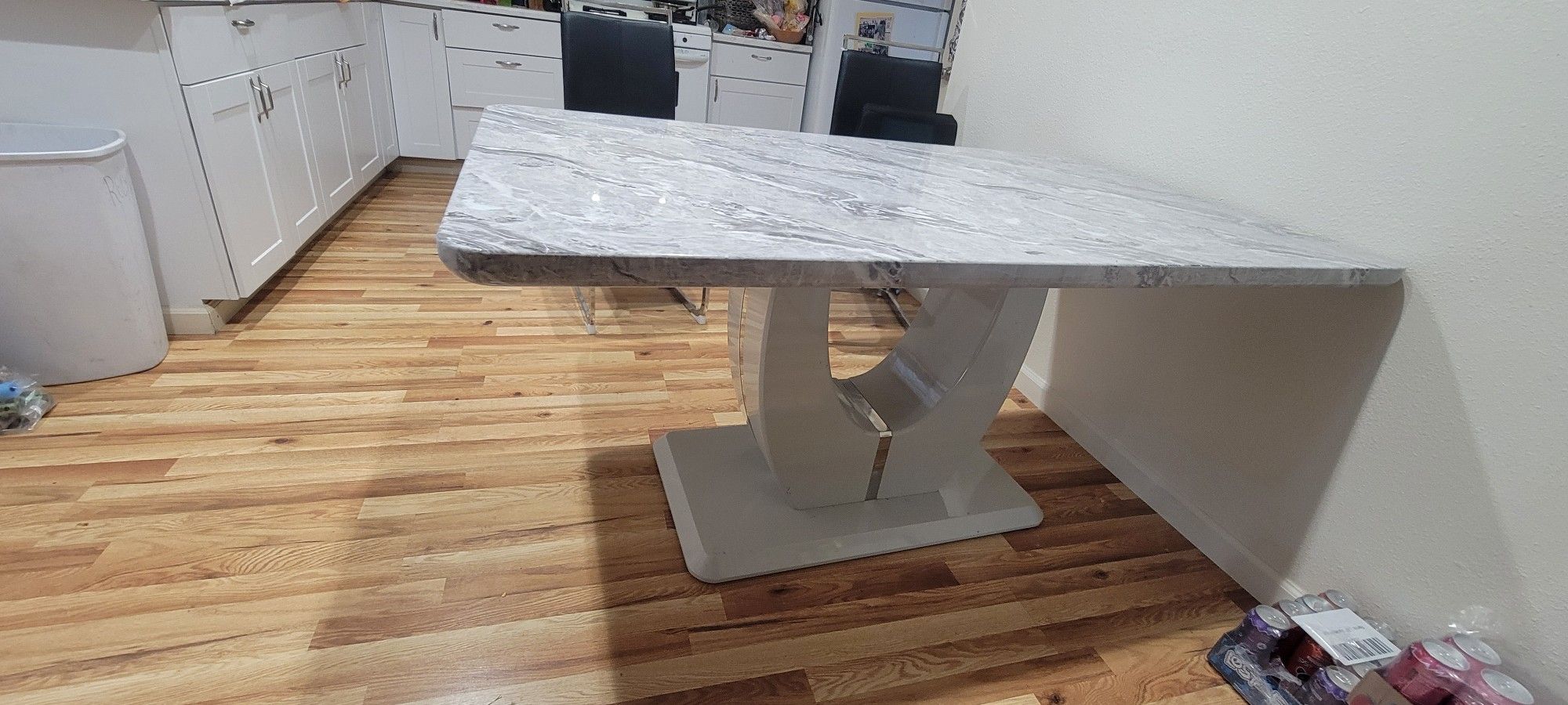 Kitchen Table