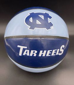 Baden North Carolina Tar Heels Basketball Size 7 Ticolor Vintage UNC CB7T-06A