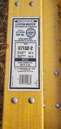 Werner extension heavy duty ladder. Non conductive fiber glass.