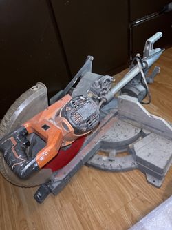 Ridgid sliding miter saw