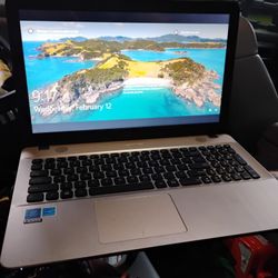 Asus Laptop Windows 10  Dual Core 4gm Ram