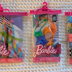 Barbie Vacation Clothes & Accessories 