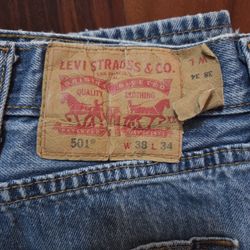Levi 501 Jeans  Size W 38  L 34