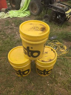 3 5-gallon pail of Sto
